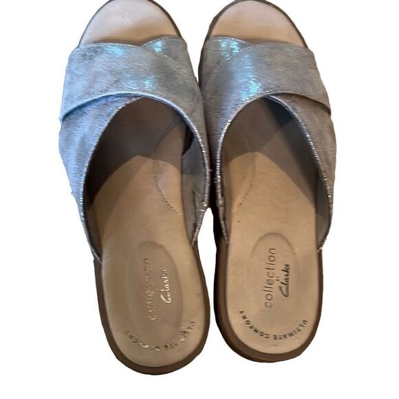 Collection by Clarks Women’s 6.5 Ultimate Comfort Sparkly Silver Open Toe Sandal - Picture 7 of 8